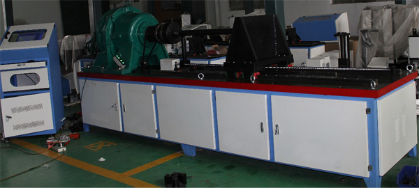 扭轉(zhuǎn)疲勞試驗機